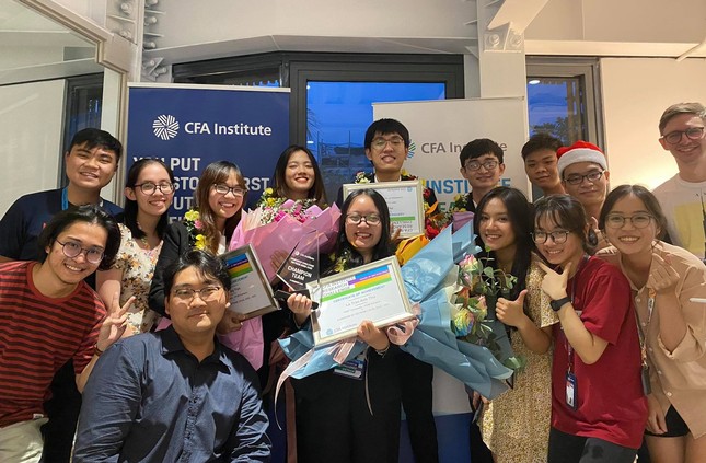 RMIT giành chiến thắng vòng quốc gia cuộc thi Phân tích đầu tư của Học viện CFA ảnh 1