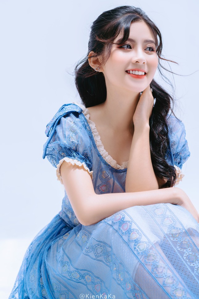 Nữ sinh điện ảnh gây ấn tượng bởi bộ ảnh Tết bên áo Tấc Việt phục ảnh 9