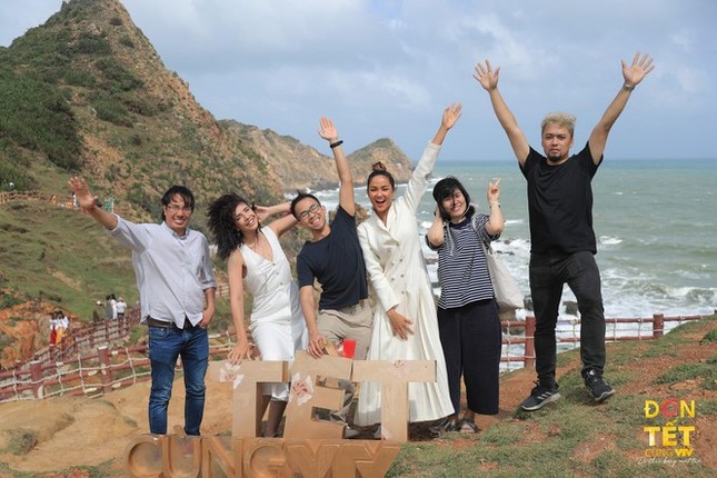 Đón Tết cùng VTV 2021: Muôn màu cảm xúc với những câu chuyện truyền cảm hứng ngày đầu Xuân ảnh 1