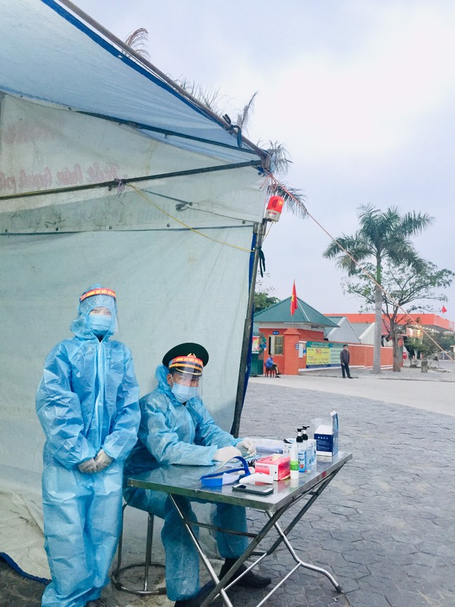 Cô sinh viên trường Y và 24h chiến đấu trong tâm dịch Hải Dương ảnh 12