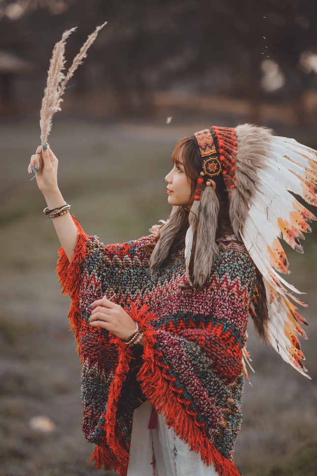 Hồn nhiên và phóng khoáng, cô gái 19 tuổi gây ấn tượng với bộ ảnh Bohemian ảnh 6