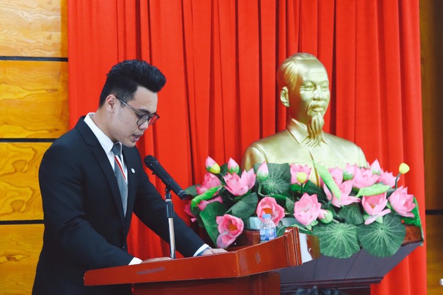 Chàng trai “Sao Tháng Giêng” - ngọn cờ đầu trong phong trào thanh niên Trường Đại học Luật ảnh 1