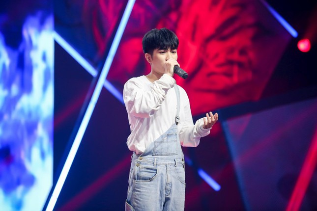 “Nội chiến siêu anh hùng”, RichChoi - Pháo thăng hoa trên sân khấu "King of Rap" ảnh 12