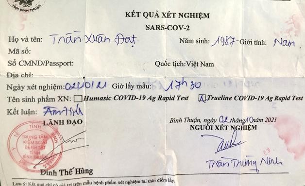 Khởi tố thêm 3 đối tượng làm giả giấy xét nghiệm âm tính, bán với giá 70.000 đồng/tờ ảnh 1