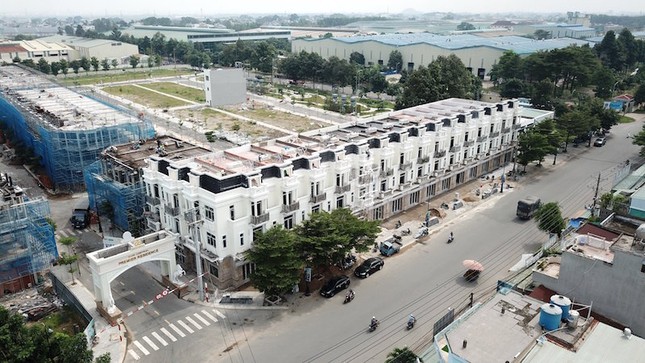 Bất chấp dịch COVID-19, doanh nghiệp địa ốc vẫn rầm rộ đi 'săn ' dự án ảnh 2