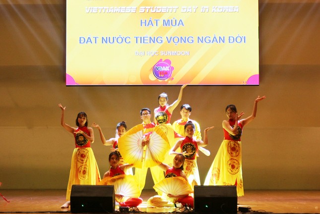 Ngày hội sinh viên Việt Nam tại Hàn Quốc lần thứ 15 ảnh 2