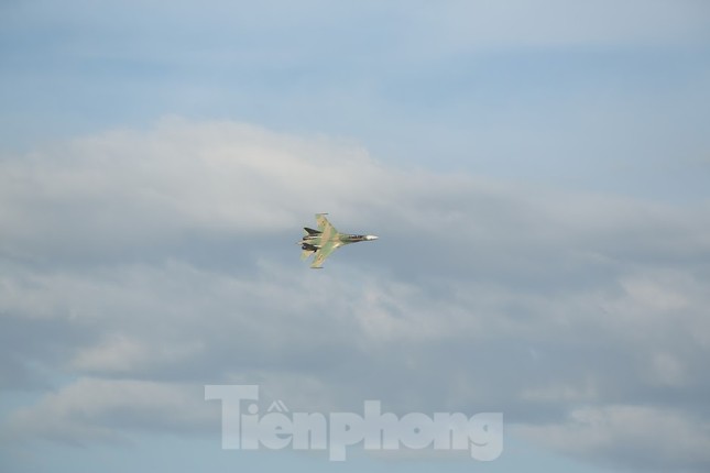 Su-30MK2 – Những 'thiên binh' canh trời - giữ biển ảnh 16
