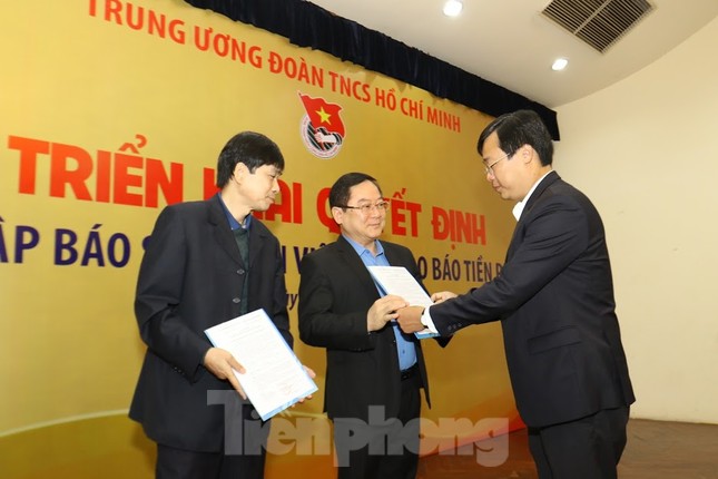 Sáp nhập báo Sinh viên Việt Nam vào báo Tiền Phong ảnh 2
