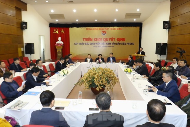 Sáp nhập báo Sinh viên Việt Nam vào báo Tiền Phong ảnh 1
