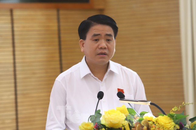 Chủ tịch Hà Nội: Thành phố không hẹp hòi gì trong chính sách liên quan xử lý rác thải ảnh 1
