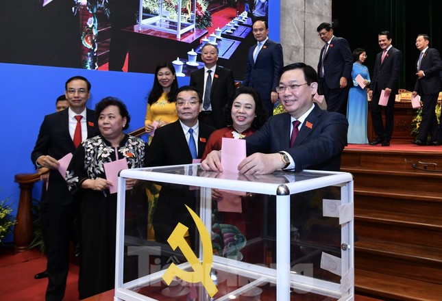 Bầu Ban chấp hành Đảng bộ thành phố Hà Nội khóa XVII ảnh 3