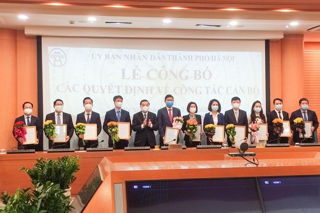 Hà Nội bổ nhiệm Chánh văn phòng UBND thành phố, Giám đốc Sở Y tế, VH&TT, Ngoại vụ ảnh 1