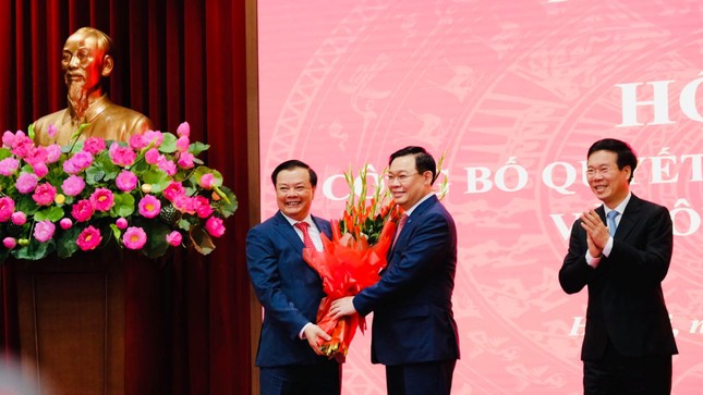 Tân Bí thư Hà Nội Đinh Tiến Dũng hứa gì khi nhận nhiệm vụ? ảnh 1