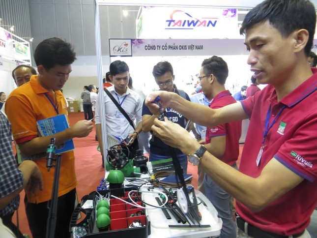 Rau quả lần đầu xuất siêu gần 2 tỷ USD ảnh 1