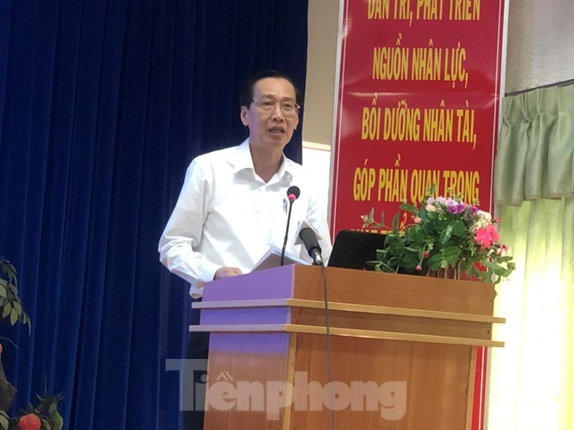 Thông tin mới 2 người Trung Quốc nhiễm virus corona đang bị cách ly ở TPHCM ảnh 4