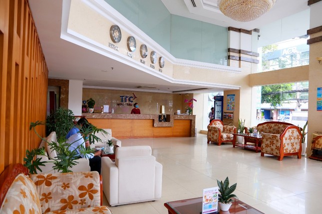 Khách sạn đầu tiên ở TPHCM trở thành nơi lưu trú cho các bác sĩ chống dịch ảnh 1