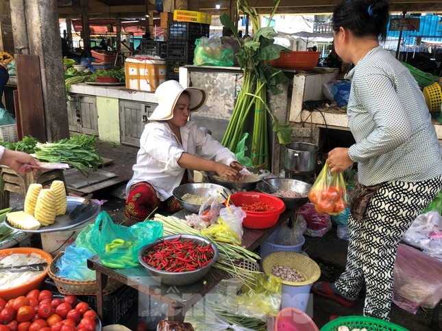 Hậu COVID-19, TPHCM sẽ có nhiều doanh nghiệp giải thể ảnh 1