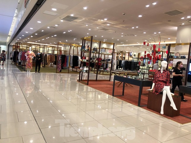 TP Hồ Chí Minh:Bệnh nhân 450 mắc COVID-19 đã đi Aeon Mall 5 ngày liên tục ảnh 3