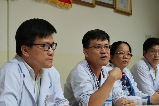 Ngưng tim hơn một giờ, nam dược sĩ được cứu sống ngoạn mục ảnh 2