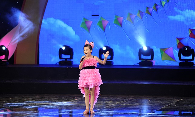 Toàn cảnh Lễ Tuyên dương Cháu ngoan Bác Hồ toàn quốc 2015 ảnh 11