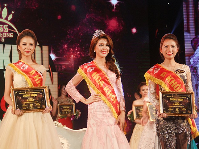 Lộ diện nhan sắc Hoa khôi Sinh viên Hà Nội 2015 ảnh 4