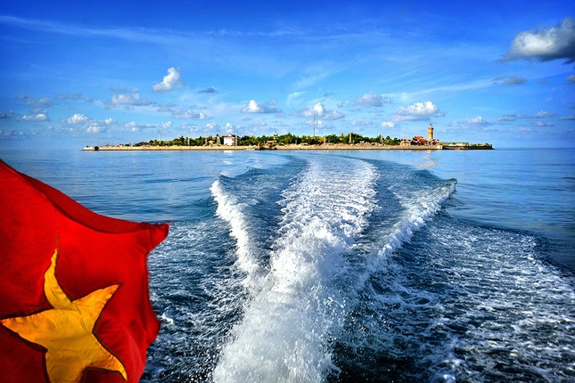 Cận cảnh cuộc sống, phong cảnh nơi đầu sóng Trường Sa ảnh 15