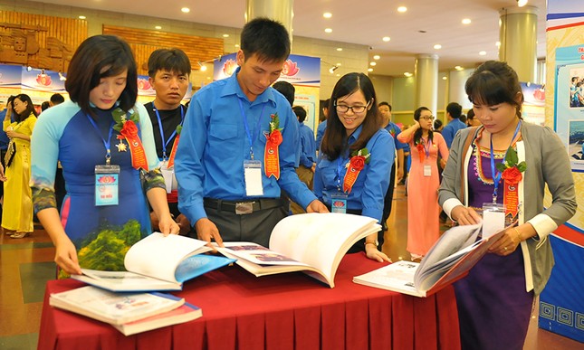 Rộn ràng triển lãm thanh niên tiên tiến làm theo lời Bác ảnh 11