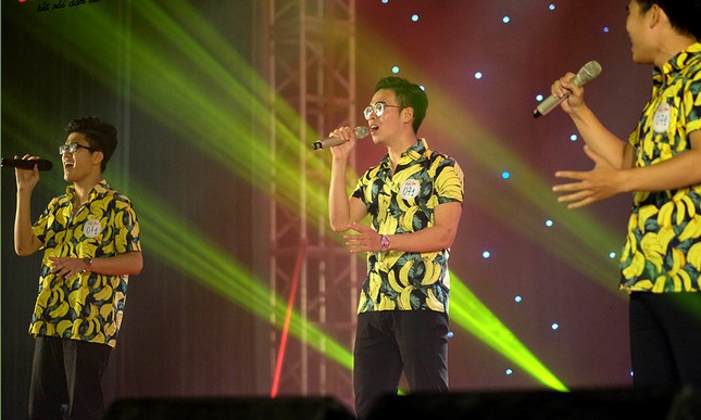 Hát hit của Lê Cát Trọng Lý, giọng ca Luật giành quán quân Let’s Sing 2017 ảnh 1