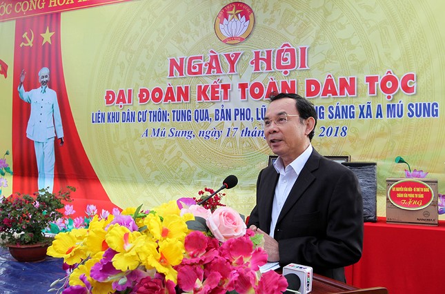 Bí thư T.Ư Đảng Nguyễn Văn Nên dự Ngày hội Đại đoàn kết tại Lào Cai ảnh 1