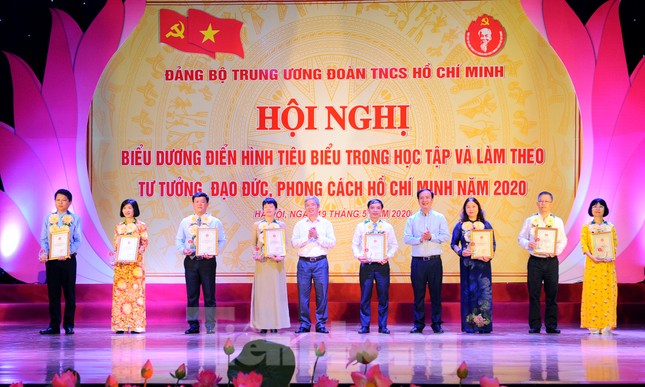 T.Ư Đoàn vinh danh 17 điển hình tiêu biểu học tập và làm theo Bác ảnh 7
