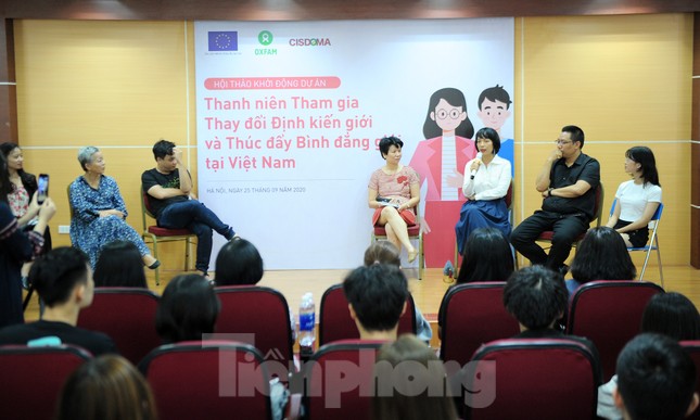 Bình đẳng giới để mọi người xích lại gần nhau, không phải thành 'chiến binh' ảnh 5