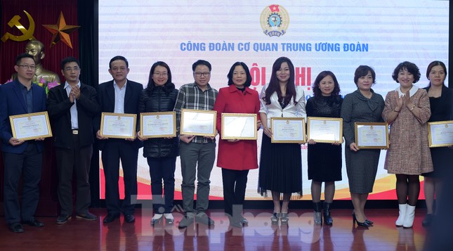 Công đoàn tham gia xây dựng chính sách, tháo gỡ các vấn đề bức xúc ảnh 6