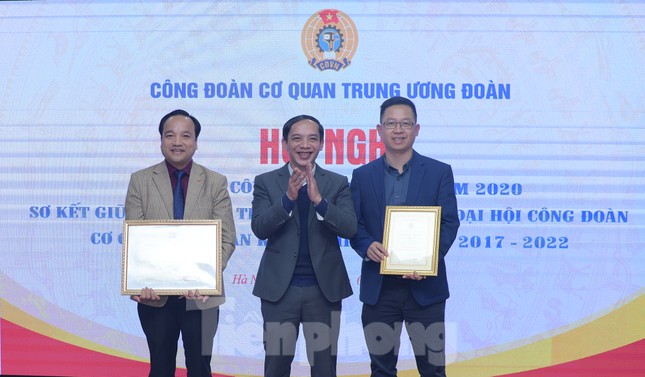 Công đoàn tham gia xây dựng chính sách, tháo gỡ các vấn đề bức xúc ảnh 7