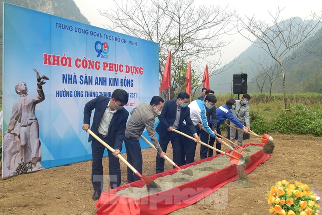 Phục dựng Nhà sàn Anh Kim Đồng theo nguyên bản nhà sàn dân tộc Nùng ảnh 2