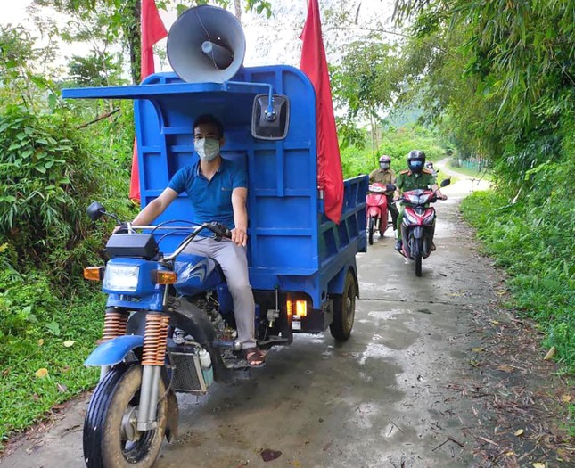 Tuổi trẻ Yên Bái xung kích tham gia phòng chống dịch COVID-19 ảnh 1