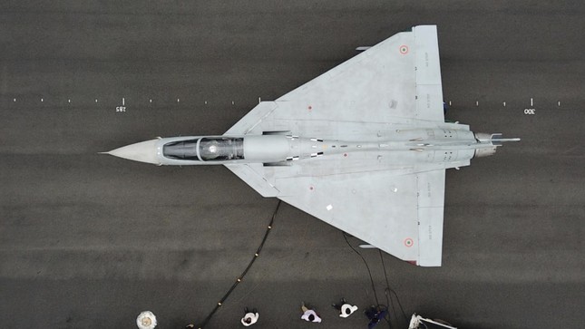 Chê Su-57 Nga, Ấn Độ tập trung tiêm kích trong nước, tưởng rẻ mà quá đắt ảnh 1