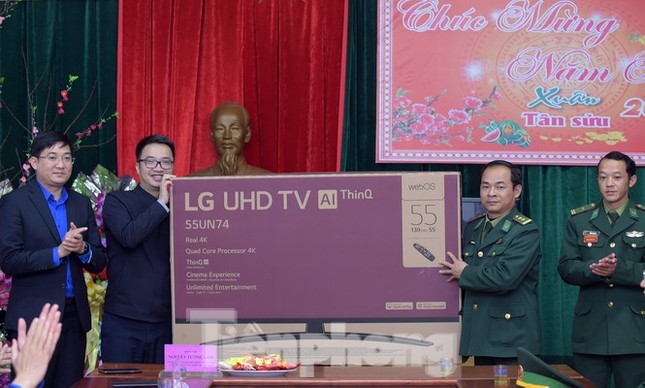 T.Ư Đoàn mang “Xuân biên giới, Tết yêu thương” đến Cao Bằng ảnh 2