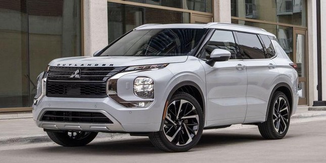 Top 10 SUV cỡ vừa có nội thất tiện nghi năm 2021 ảnh 10