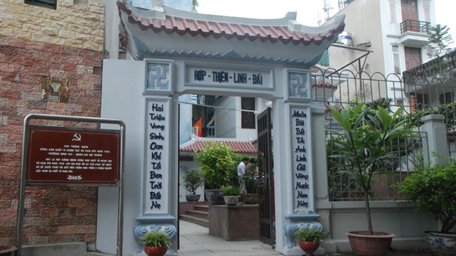 Hành trình nhọc nhằn của một bia mộ ảnh 2