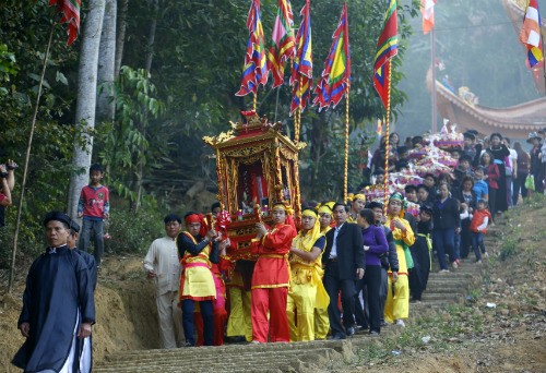 Độc đáo Lễ Hội Lồng Tông ảnh 2