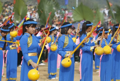 Độc đáo Lễ Hội Lồng Tông ảnh 13
