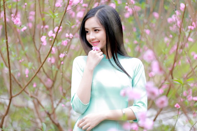 Nữ sinh Việt Nam ấn tượng khoe nụ cười tỏa nắng ảnh 6