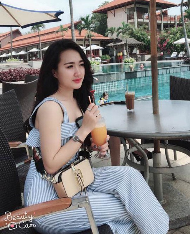 Hotgirl dân tộc Thái-vợ Hà Việt Dũng là cô gái gây xôn xao mạng xã hội 4 năm trước ảnh 4