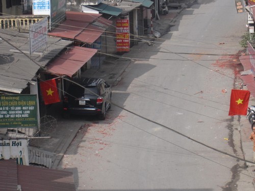 Xác pháo đỏ đường Hà Nam, Nam Định ảnh 2