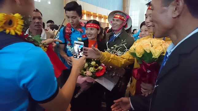 Thủ tướng: U23 Việt Nam đã vô địch trong 90 triệu con tim ảnh 76