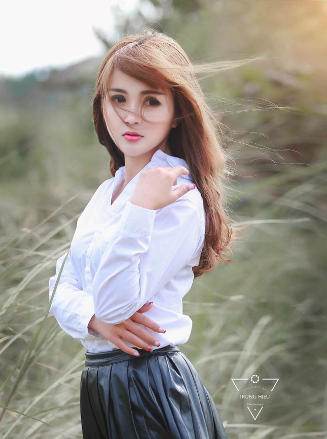 Những cô giáo xinh đẹp đốn tim cộng đồng mạng năm 2016 ảnh 4