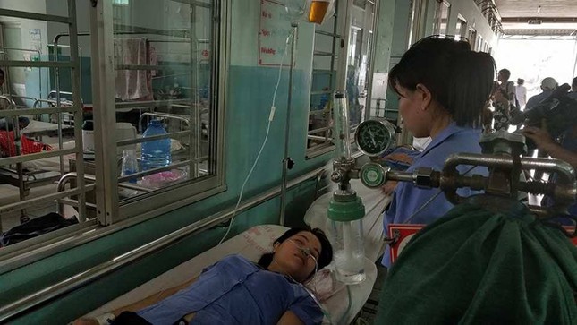 Hàng chục công nhân nhập viện nghi hít phải khí độc ảnh 3