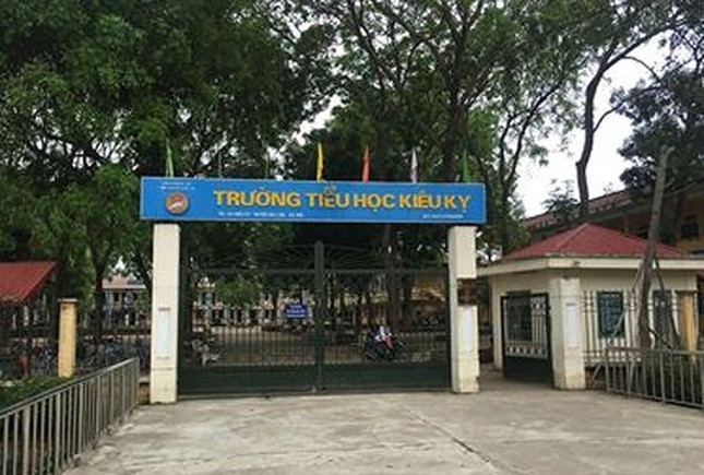 Tin ‘hot’ giáo dục: Đánh học sinh thâm tím người, cô giáo nói gì? ảnh 1