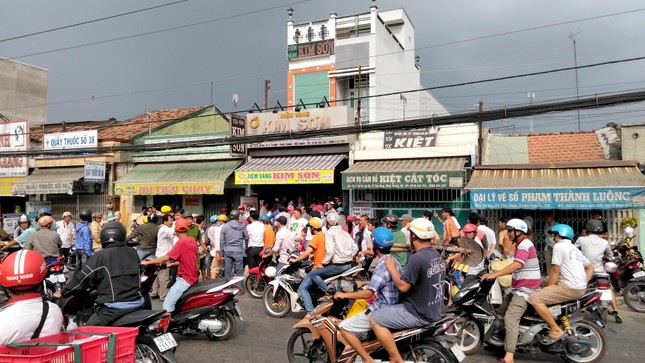 Điều tra đối tượng 'nghi' cướp tiệm vàng ở Tiền Giang ảnh 1