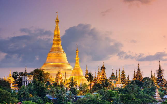 Thành phố nào lớn nhất và nổi tiếng nhất Myanmar nhưng không phải thủ đô hiện tại của nước này?